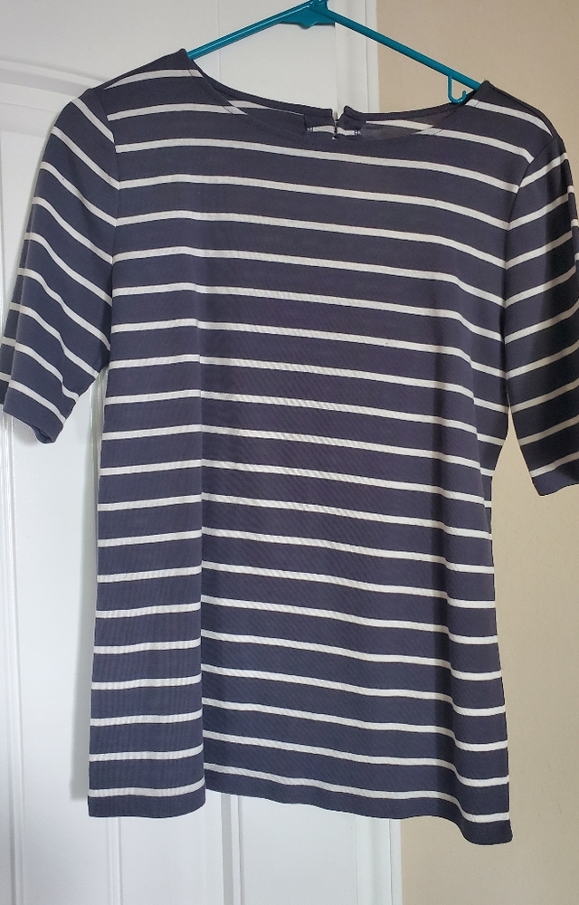 LOFT Gray Striped Cutout Back Tee - Like New